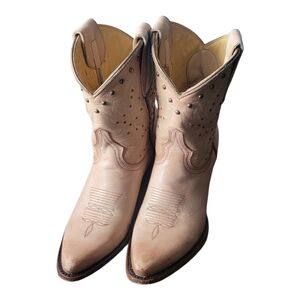 Idyllwind Cream Western Ankle Boots